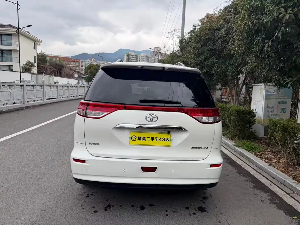 Toyota Toyota Previa 2017 2.4L Middle East Version 2019 - thumbnail 6