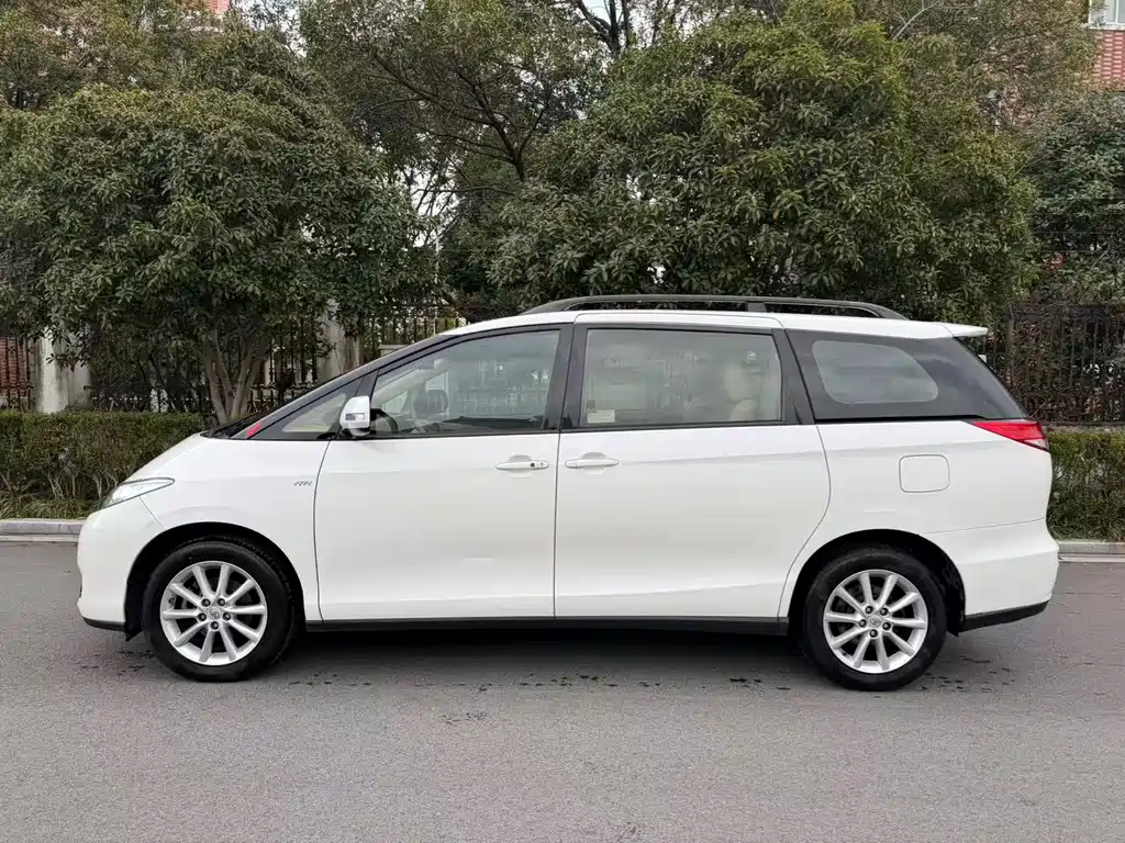 Toyota Toyota Previa 2017 2.4L Middle East Version 2019 - thumbnail 7
