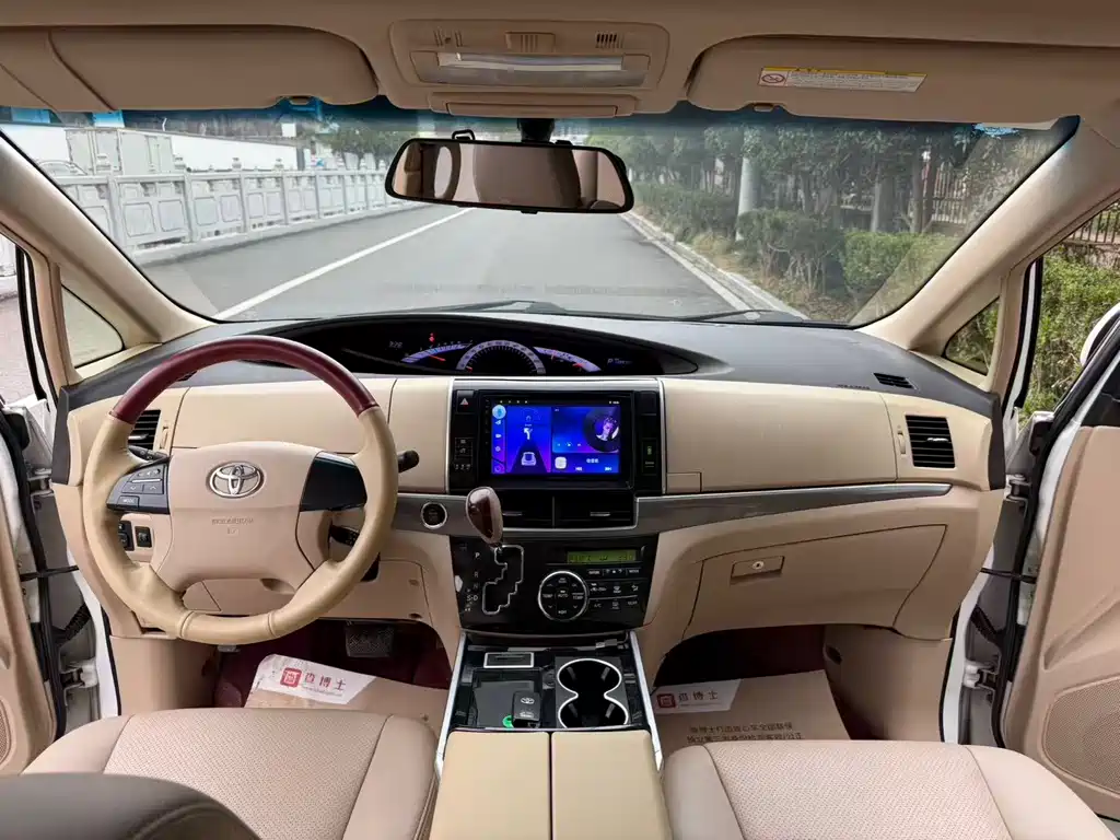 Toyota Toyota Previa 2017 2.4L Middle East Version 2019 - thumbnail 12