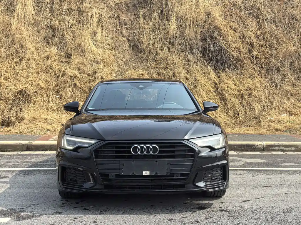 Audi Audi A6L 2021 40 TFSI Luxury Dynamic Model 2021 - thumbnail 2