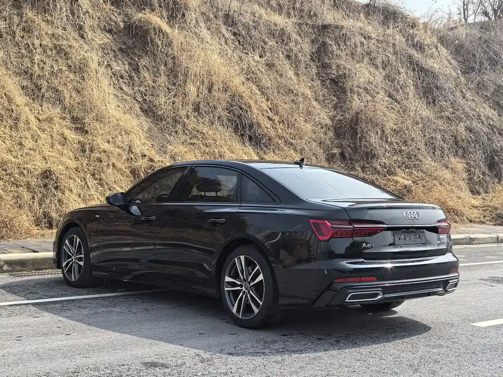 Audi Audi A6L 2021 40 TFSI Luxury Dynamic Model 2021 - thumbnail 9