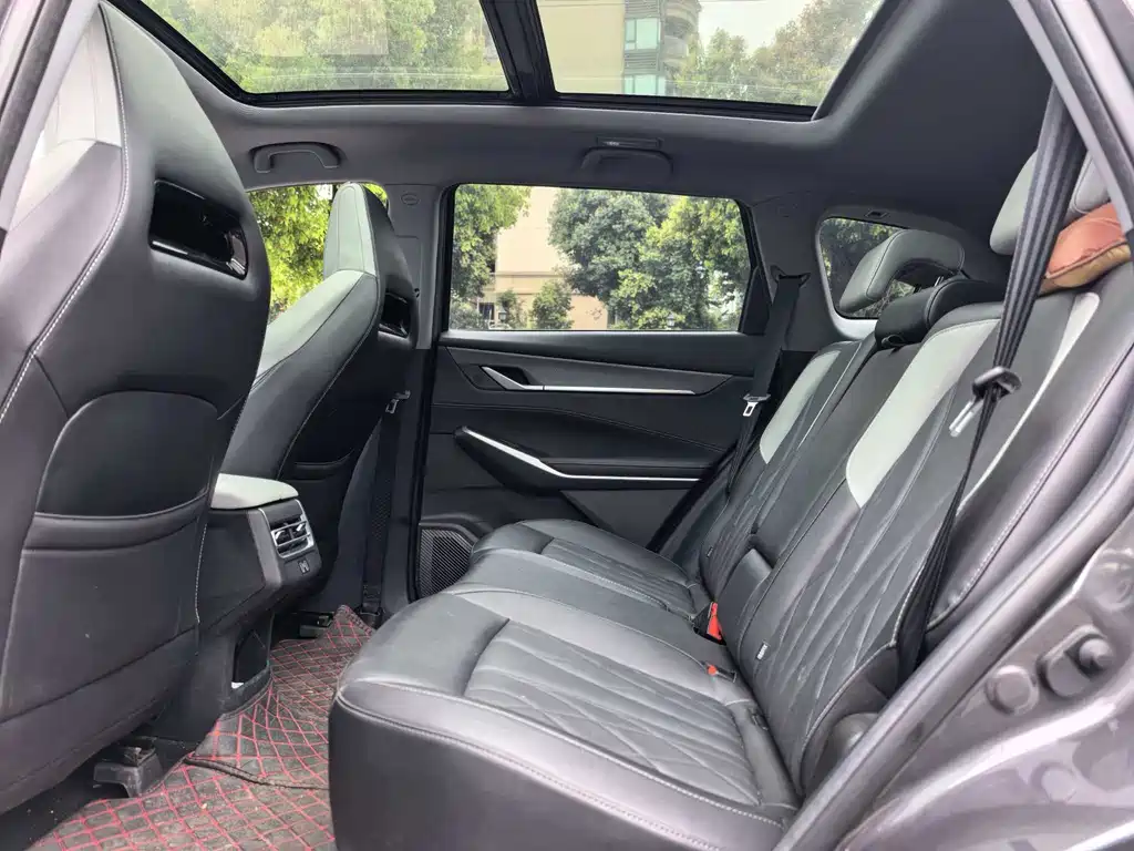 Changan Changan CS75 PLUS 2024 Model Third Generation Champion Edition 1.5T Intelligent Driving Dynamic Navigation Version 2024 - thumbnail 6