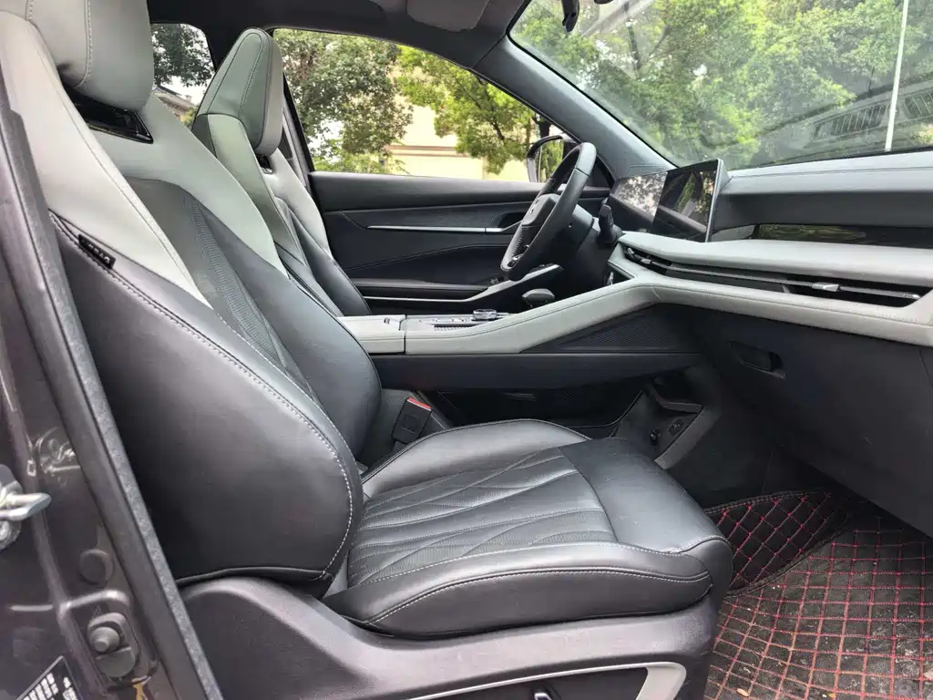 Changan Changan CS75 PLUS 2024 Model Third Generation Champion Edition 1.5T Intelligent Driving Dynamic Navigation Version 2024 - thumbnail 11