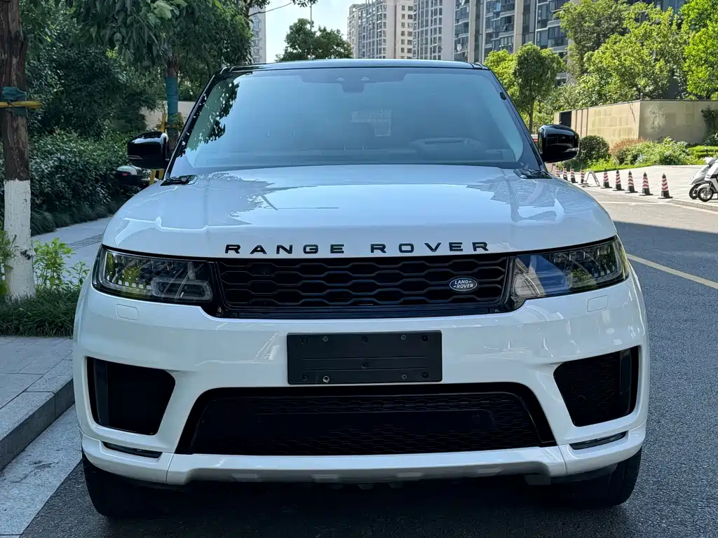 Land Rover Range Rover Sport 2022 3.0 L6 Black Badge 2022 - thumbnail 2