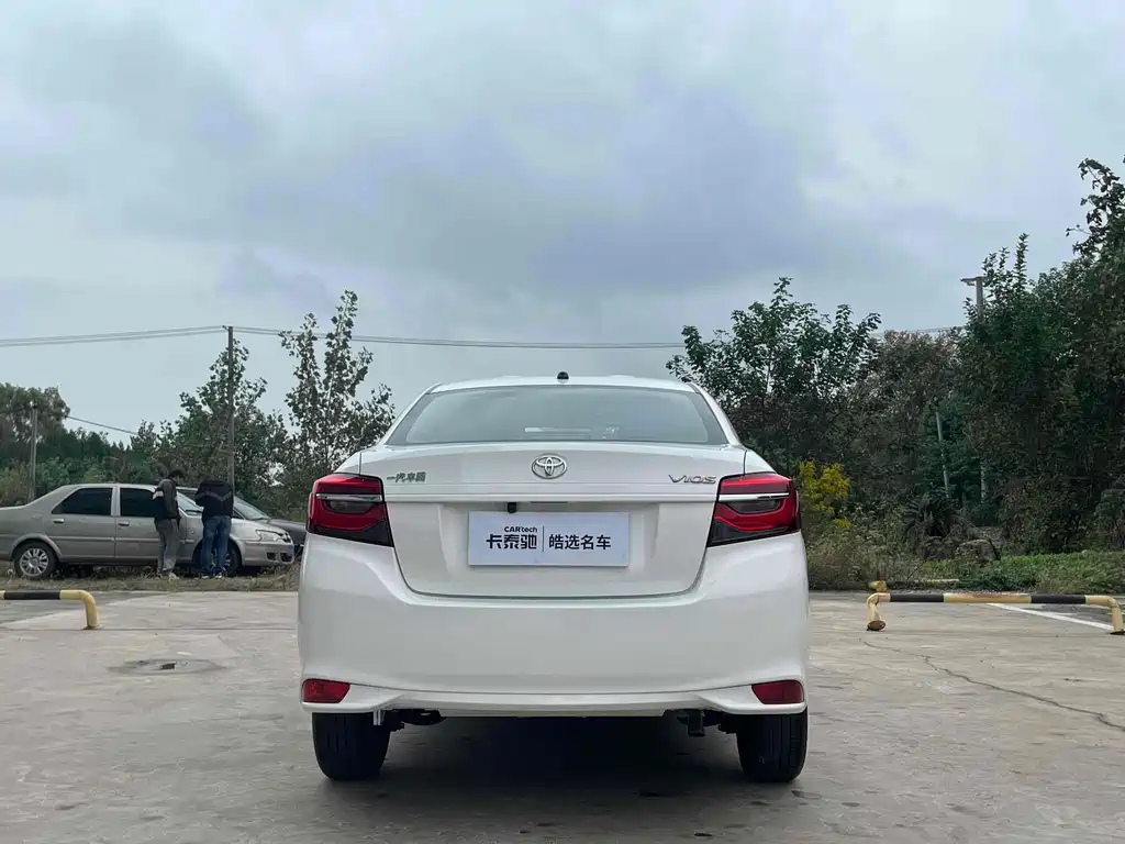 Toyota Vios 2022 1.5L 20th Anniversary Edition 2023 - thumbnail 5