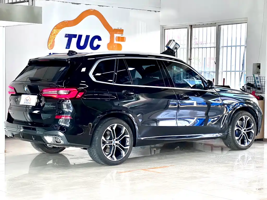 BMW BMW X5 xDrive 40Li M Sport Package 2022 Model Year 2023 - thumbnail 7