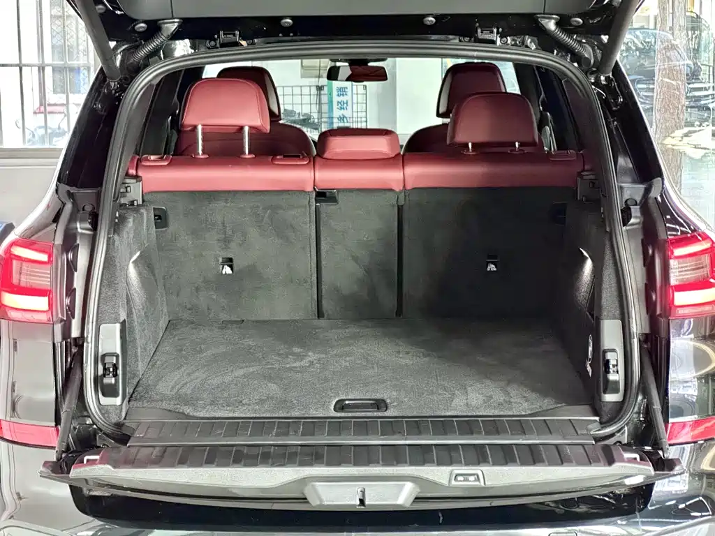 BMW BMW X5 xDrive 40Li M Sport Package 2022 Model Year 2023 - thumbnail 11