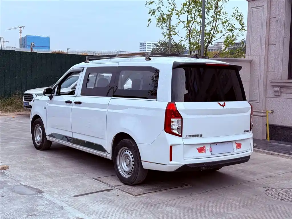 Wuling Motors Wuling Zhengcheng 2021 1.5T Manual Comfort Edition 2023 - thumbnail 9