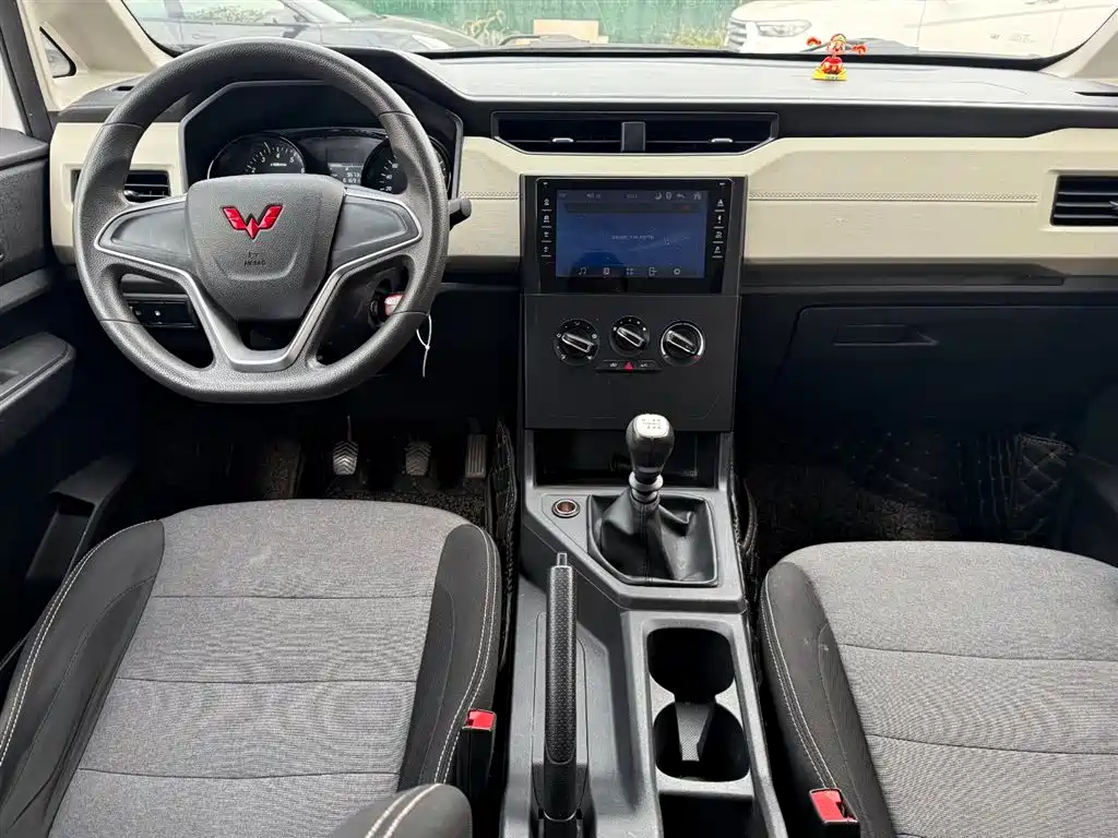Wuling Motors Wuling Zhengcheng 2021 1.5T Manual Comfort Edition 2023 - thumbnail 11
