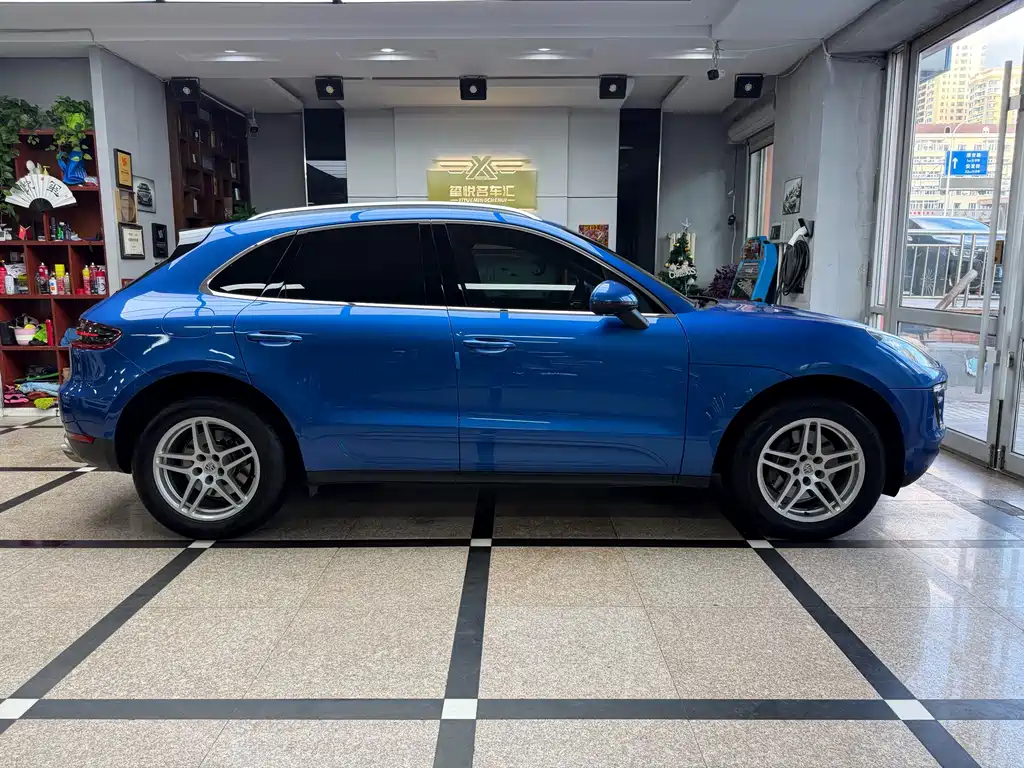 Porsche Porsche Macan 2014 Macan 2.0T 2015 - thumbnail 4