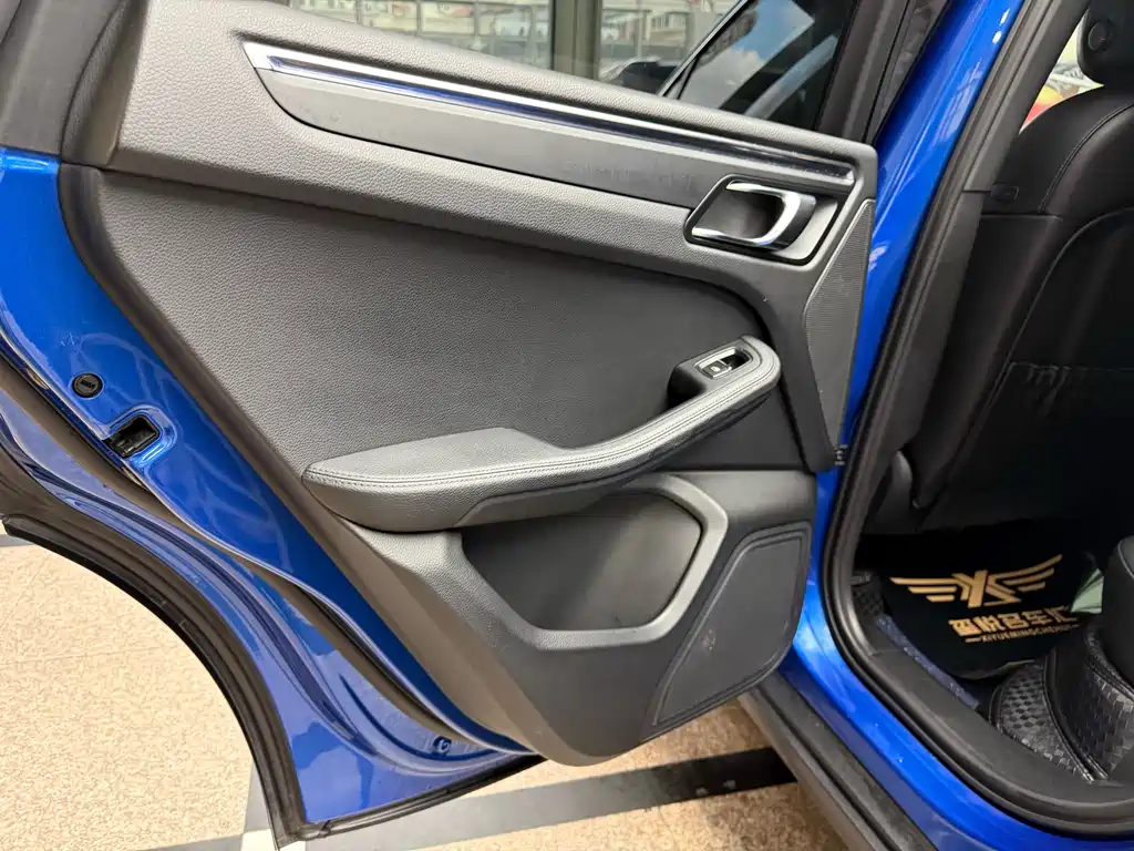 Porsche Porsche Macan 2014 Macan 2.0T 2015 - thumbnail 25