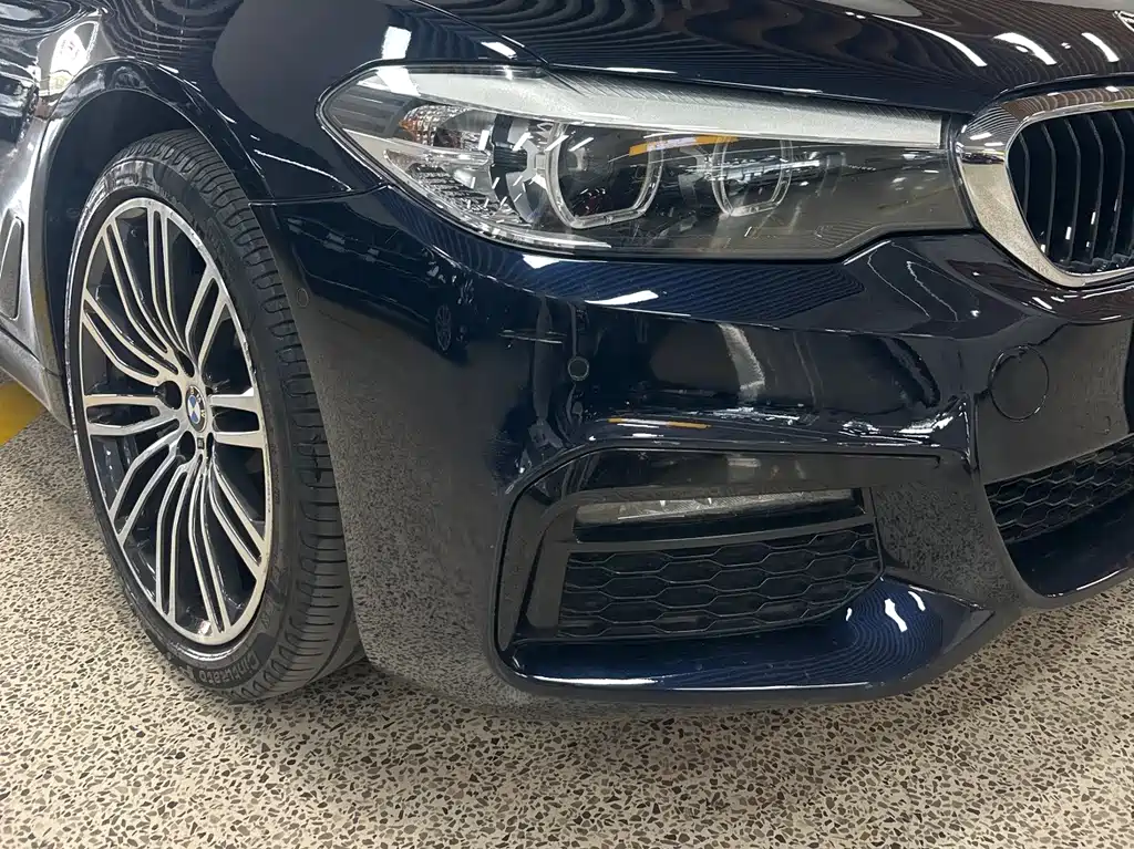 BMW BMW 5 Series 2019 530Li Leading Model M Sport Package 2019 - thumbnail 16