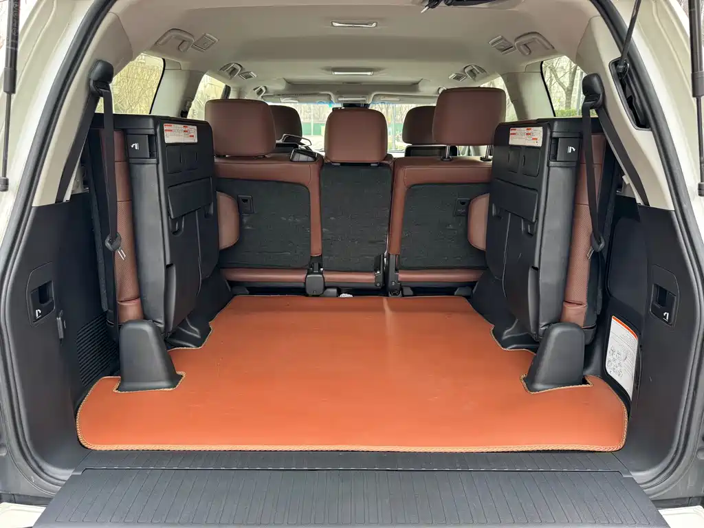 Toyota Land Cruiser (Imported) 2017 Model 5.7L Middle East Version 2017 - thumbnail 23