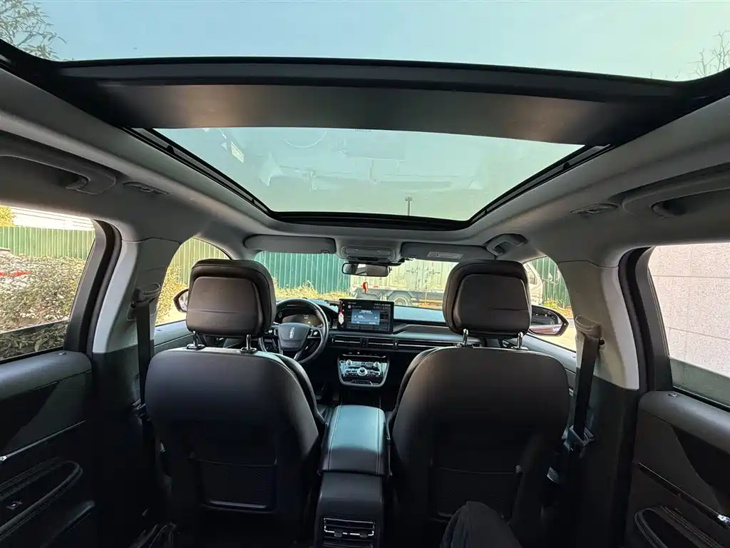 Lincoln Lynx 2021 2.0T Two-Wheel Drive Premium Elegant Edition 2021 - thumbnail 5