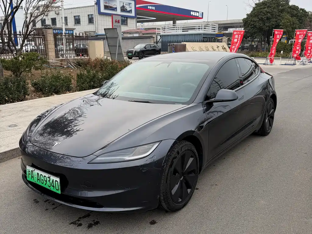 Tesla Model 3 2025 Rear-Wheel Drive 2025 - thumbnail 2