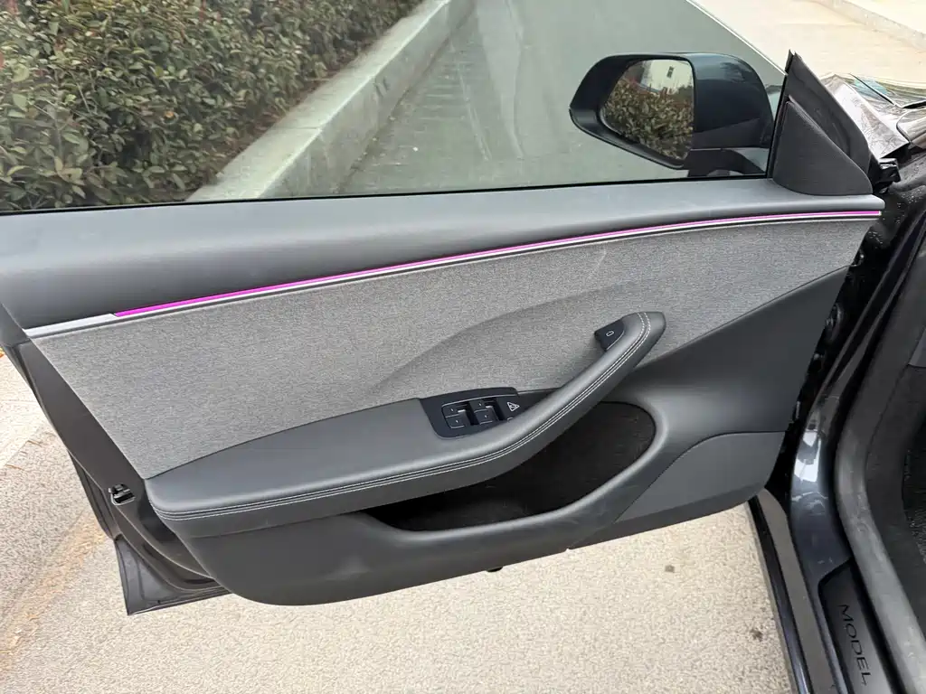 Tesla Model 3 2025 Rear-Wheel Drive 2025 - thumbnail 6