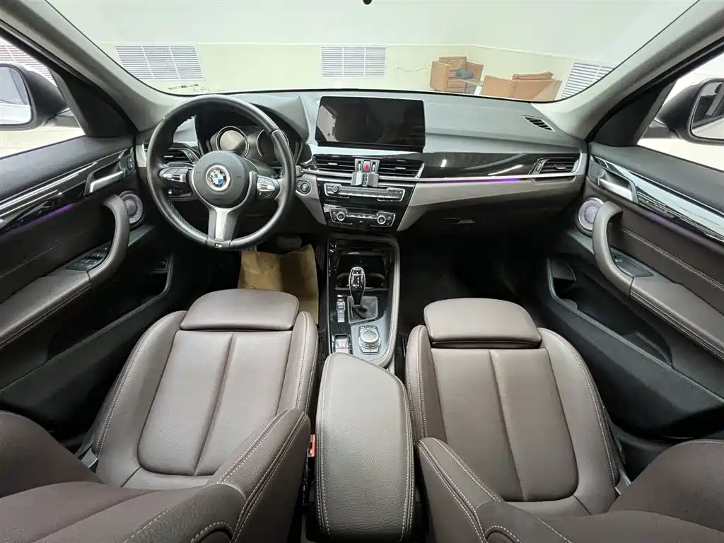 BMW BMW X1 2022 sDrive20Li Premium Model 2022 - thumbnail 7