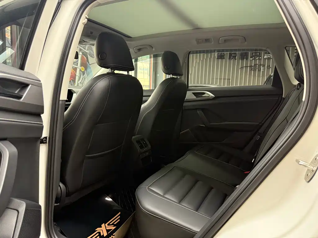 Volkswagen Tharu NE 2021 Panoramic Premium Edition 2021 - thumbnail 17