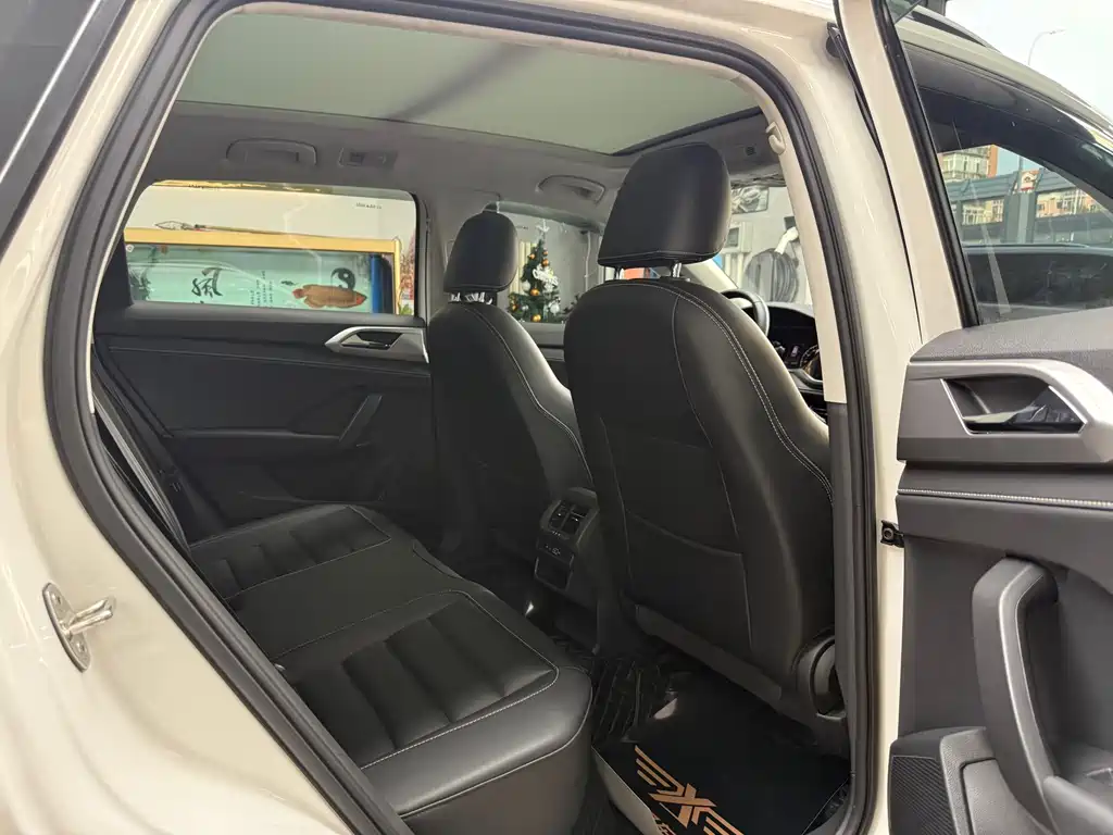 Volkswagen Tharu NE 2021 Panoramic Premium Edition 2021 - thumbnail 30
