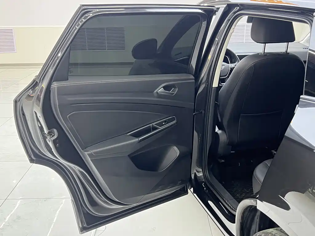 Jetta Jetta VS7 2022 Black Edition 1.4T Automatic Comfort Pro 2022 - thumbnail 17