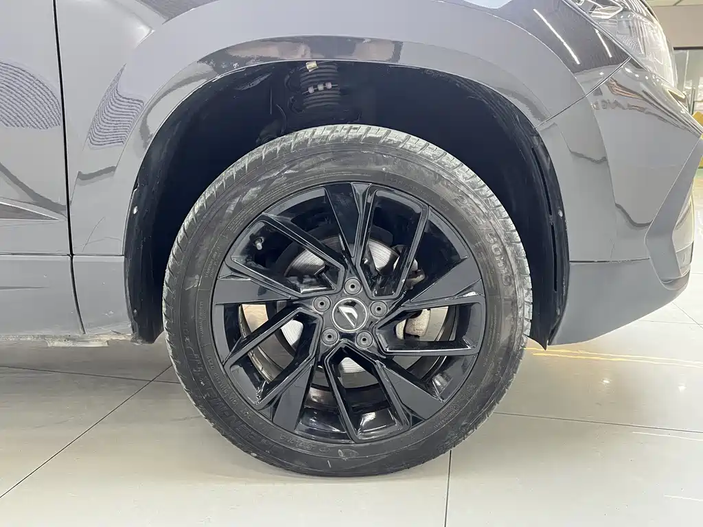 Jetta Jetta VS7 2022 Black Edition 1.4T Automatic Comfort Pro 2022 - thumbnail 21