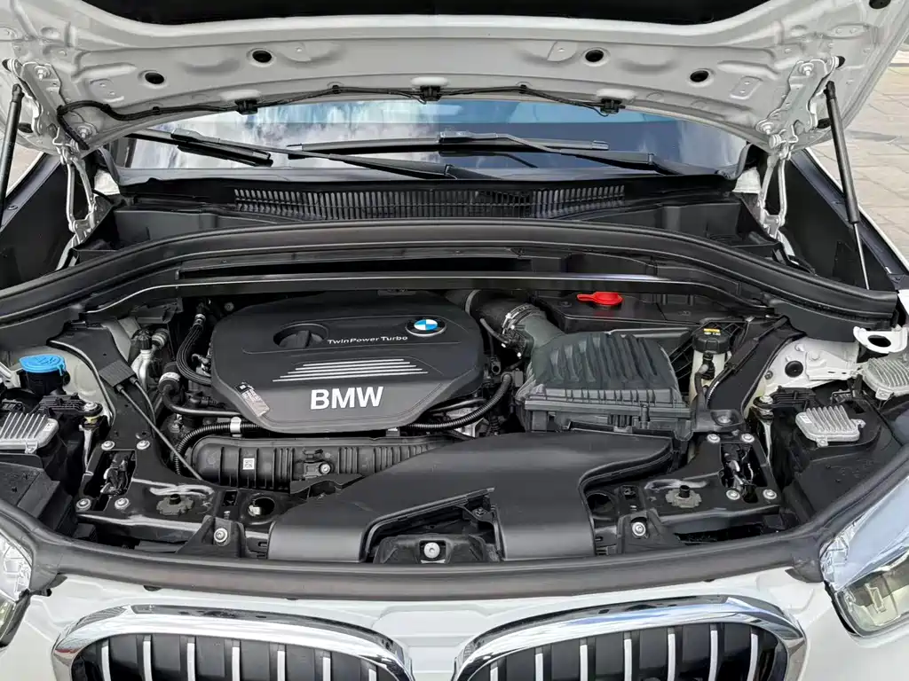 BMW BMW X1 2018 sDrive20Li Leading Edition 2018 - thumbnail 10