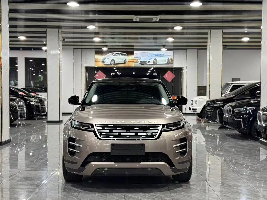 Land Rover Range Rover Evoque 2024 Range Rover Evoque L HSE Aurora Limited Edition 2024 - thumbnail 2