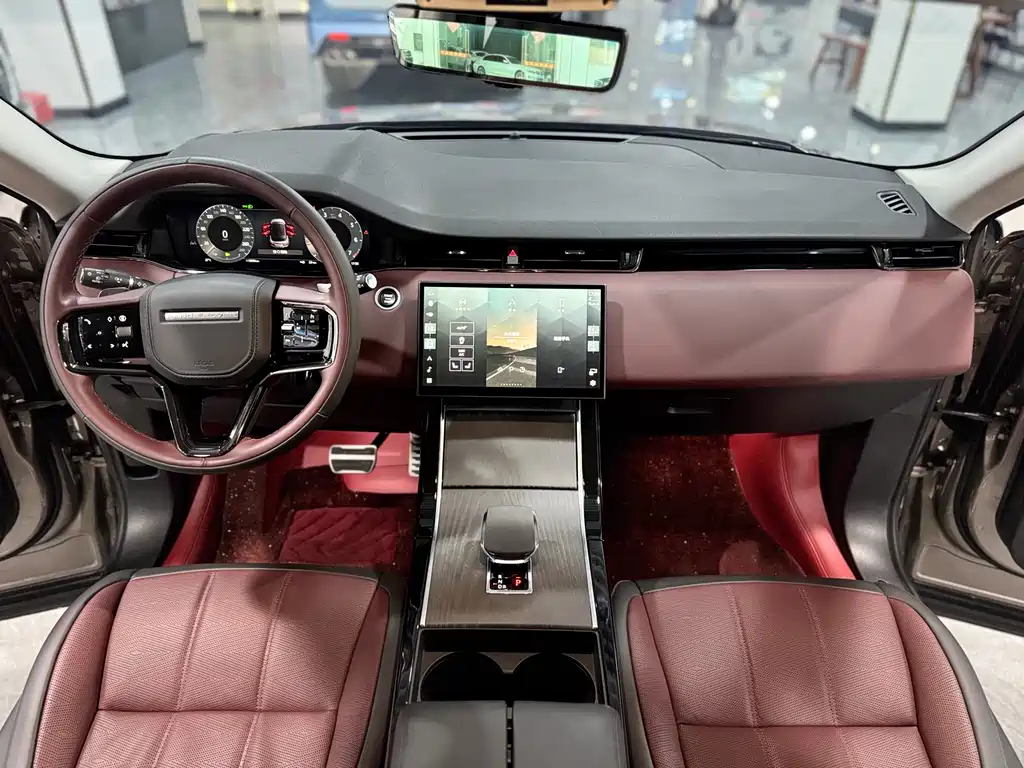 Land Rover Range Rover Evoque 2024 Range Rover Evoque L HSE Aurora Limited Edition 2024 - thumbnail 7