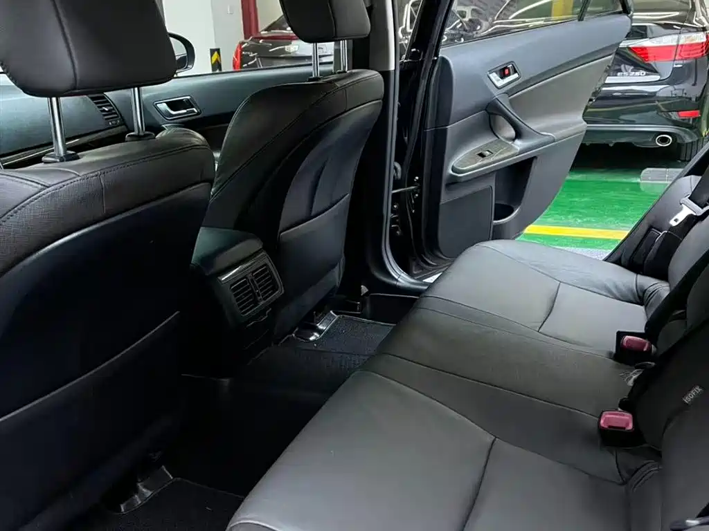 Toyota Toyota Reiz 2013 2.5V Elegant Edition 2015 - thumbnail 7