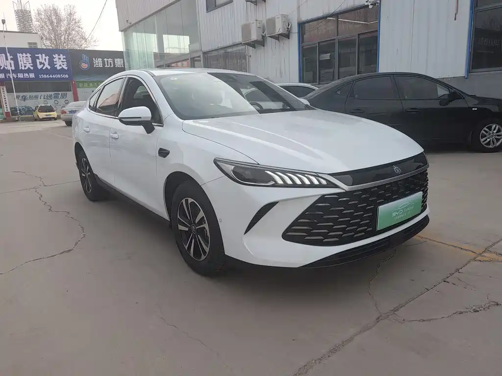 BYD BYD Qin PLUS 2025 DM-i Intelligent Driving Edition 120KM Extended Range Model 2025 - thumbnail 3