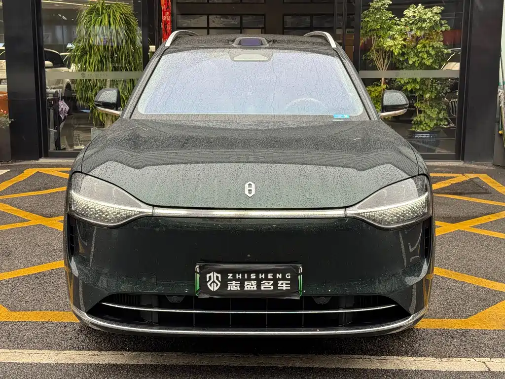 AITO M9 Aito M9 2024 Extended Range Ultra 52kWh 5-seat Version 2024 - thumbnail 2