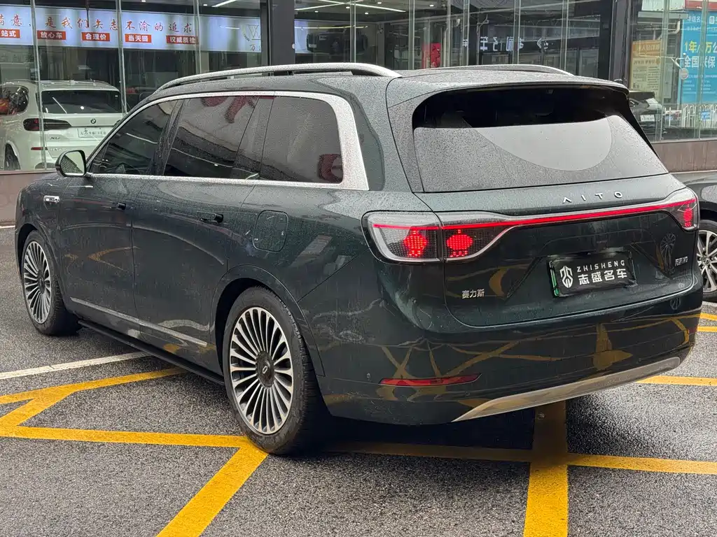 AITO M9 Aito M9 2024 Extended Range Ultra 52kWh 5-seat Version 2024 - thumbnail 6