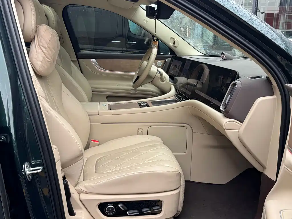 AITO M9 Aito M9 2024 Extended Range Ultra 52kWh 5-seat Version 2024 - thumbnail 13