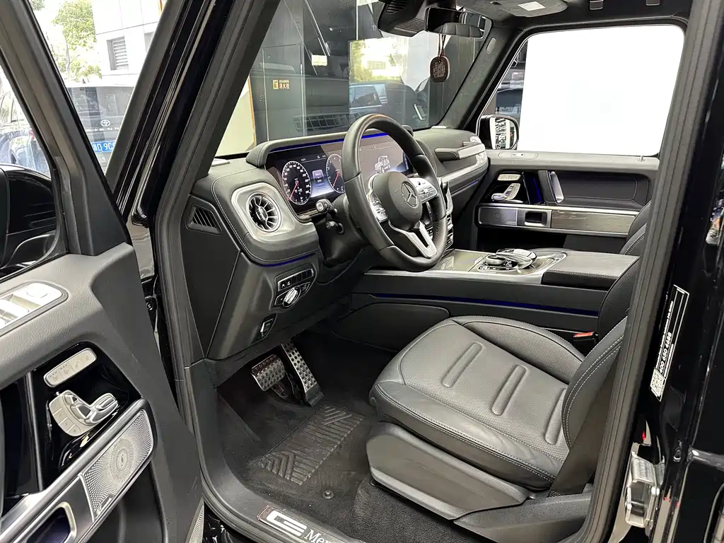 Mercedes-Benz Mercedes-Benz G-Class 2022 G 500 2023 - thumbnail 10