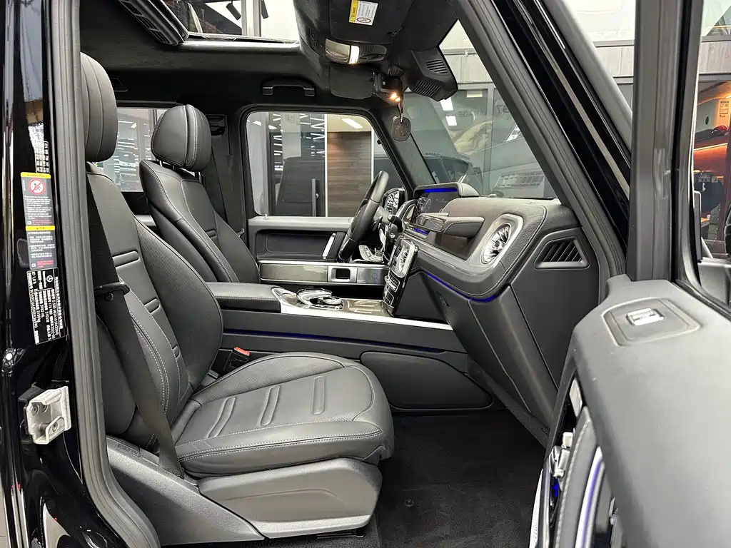 Mercedes-Benz Mercedes-Benz G-Class 2022 G 500 2023 - thumbnail 11