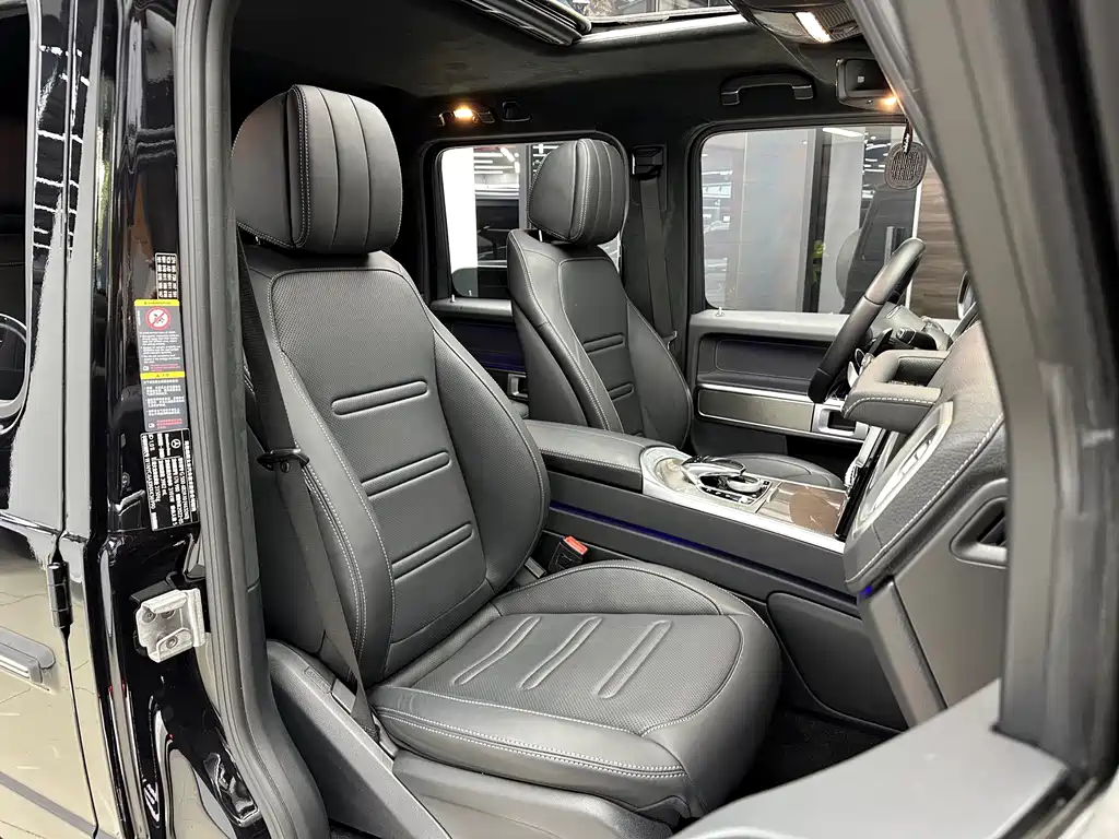 Mercedes-Benz Mercedes-Benz G-Class 2022 G 500 2023 - thumbnail 12