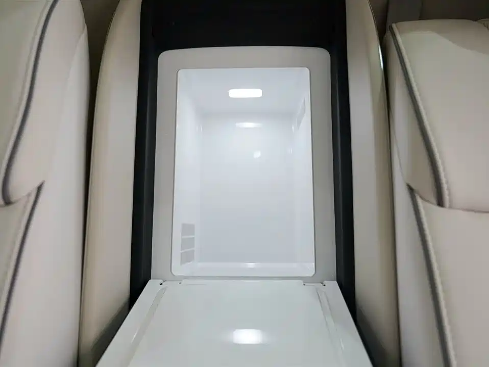 Xiangjie Luxgen S9 2024 Pure Electric Ultra AWD Flagship Edition 2024 - thumbnail 15