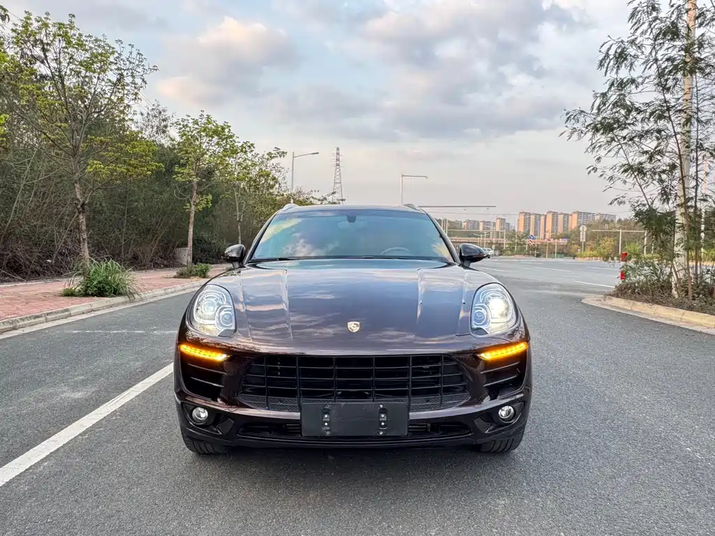 Porsche Porsche Macan 2014 Macan 2.0T 2015 - thumbnail 3