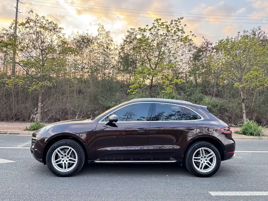 Porsche Porsche Macan 2014 Macan 2.0T 2015 - thumbnail 5