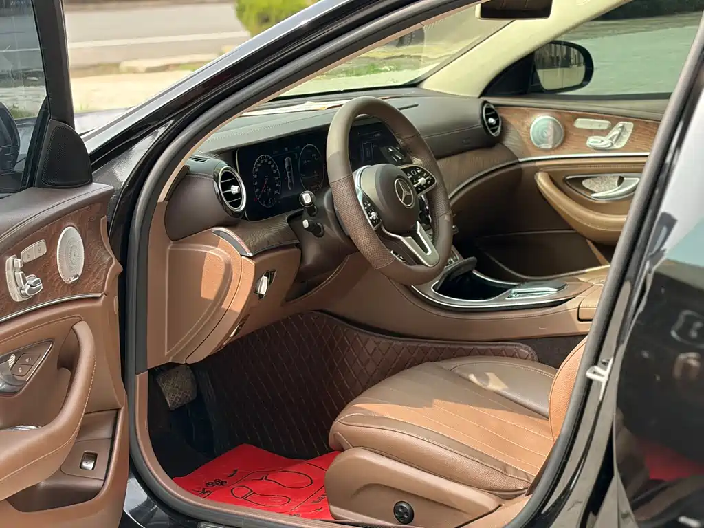 Mercedes-Benz Mercedes-Benz E-Class 2020 E 300 L Luxury Model 2020 - thumbnail 4