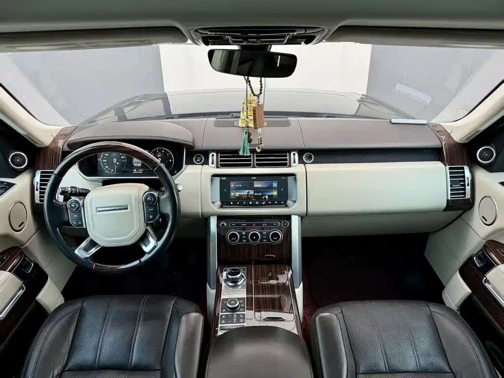 Land Rover Range Rover 2017 3.0 SC V6 Vogue 2018 - thumbnail 6