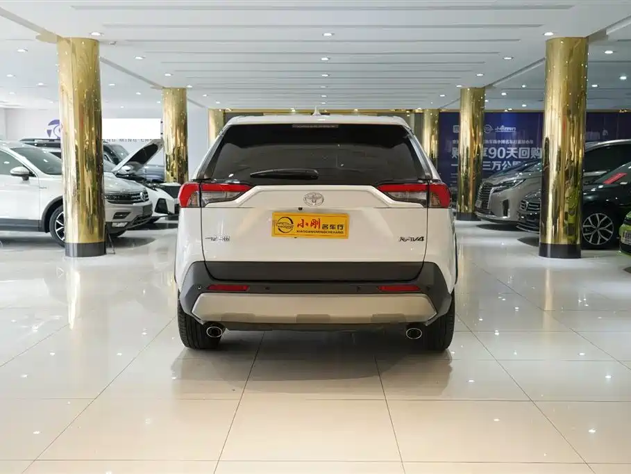 Toyota RAV4 2024 2.0L CVT 2WD Fashion Edition 2025 - thumbnail 17