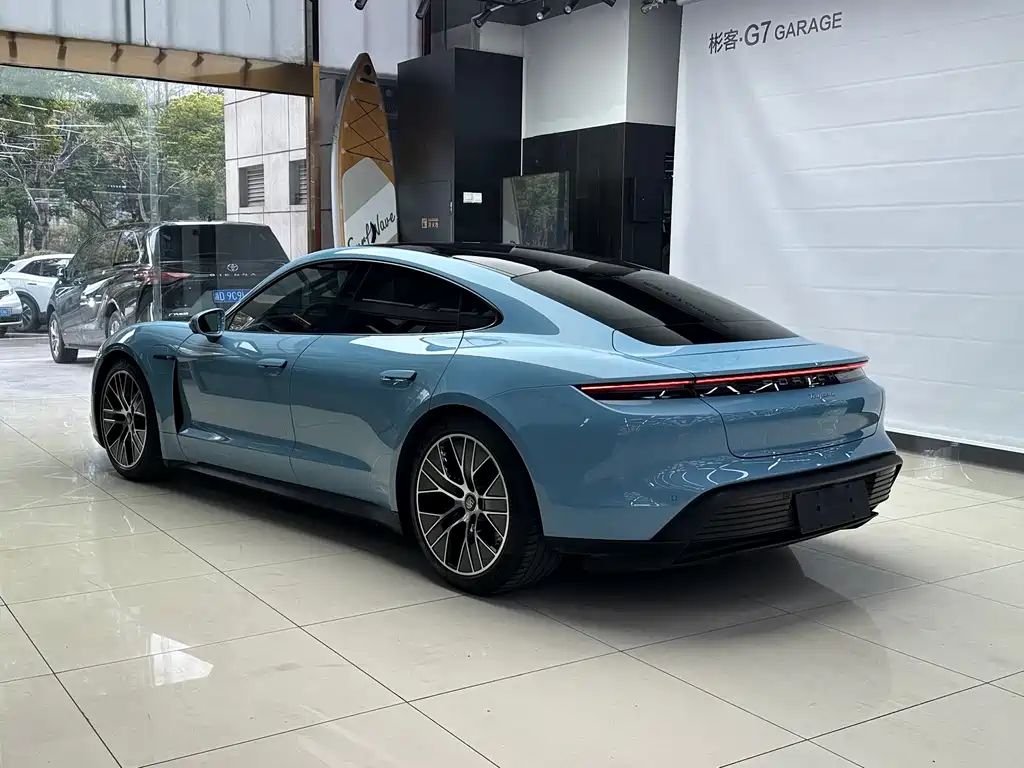Porsche Porsche Taycan 2022 Model Taycan 2023 - thumbnail 8