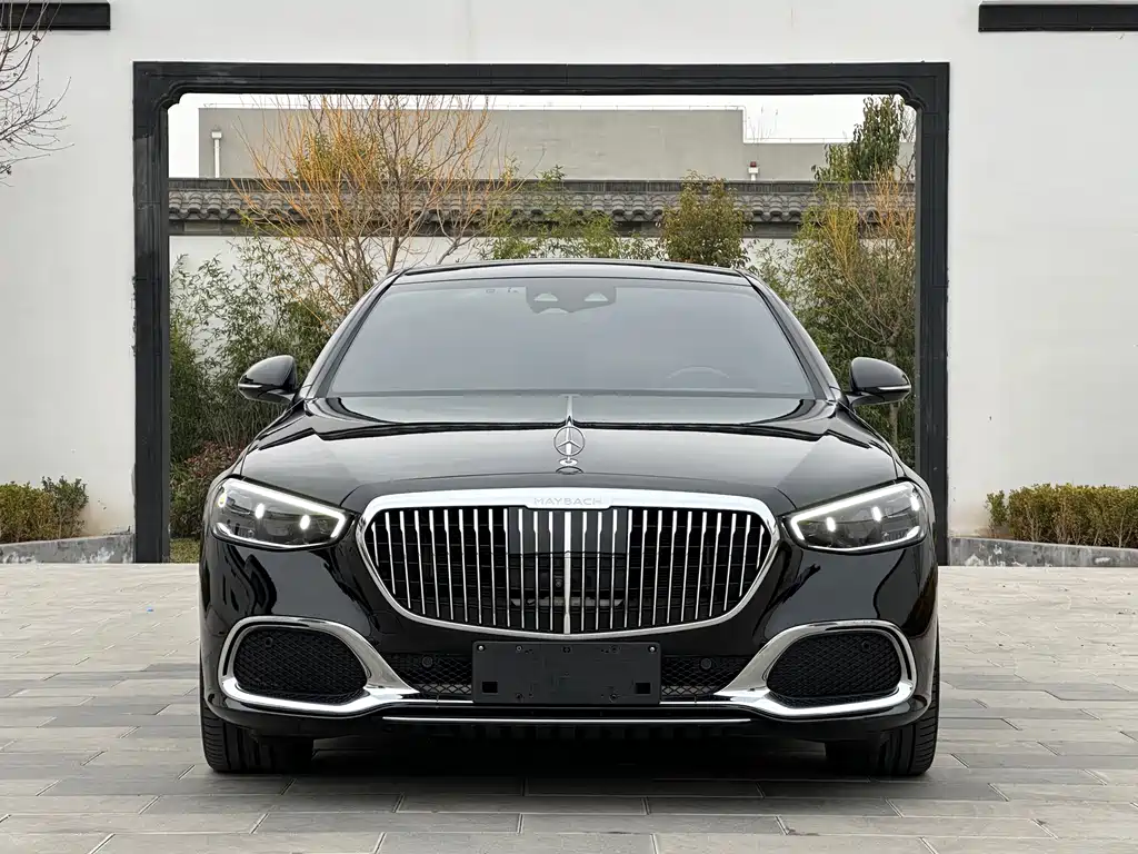 Mercedes-Benz Maybach S-Class 2021 S 480 4MATIC 2022 - thumbnail 2