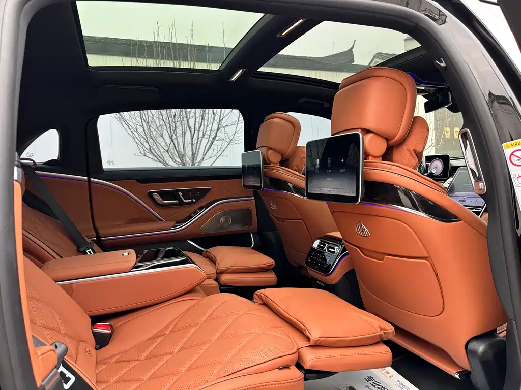 Mercedes-Benz Maybach S-Class 2021 S 480 4MATIC 2022 - thumbnail 8