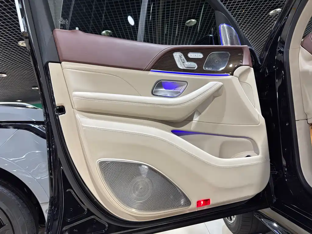 Mercedes-Benz Mercedes-Benz GLS 2024 GLS 450 4MATIC Luxury Edition 2024 - thumbnail 12