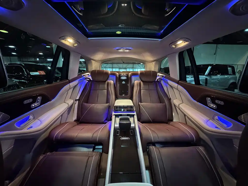 Mercedes-Benz Mercedes-Benz GLS 2024 GLS 450 4MATIC Luxury Edition 2024 - thumbnail 16