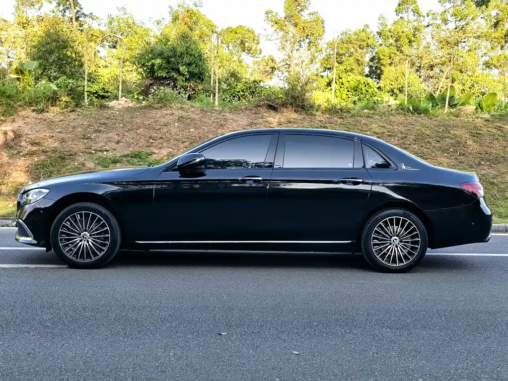 Mercedes-Benz Mercedes-Benz E-Class 2023 E 300 L Luxury Model 2022 - thumbnail 4