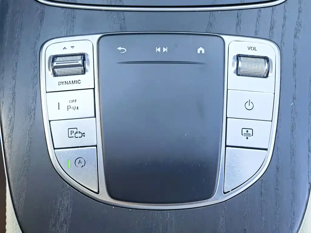 Mercedes-Benz Mercedes-Benz E-Class 2023 E 300 L Luxury Model 2022 - thumbnail 28