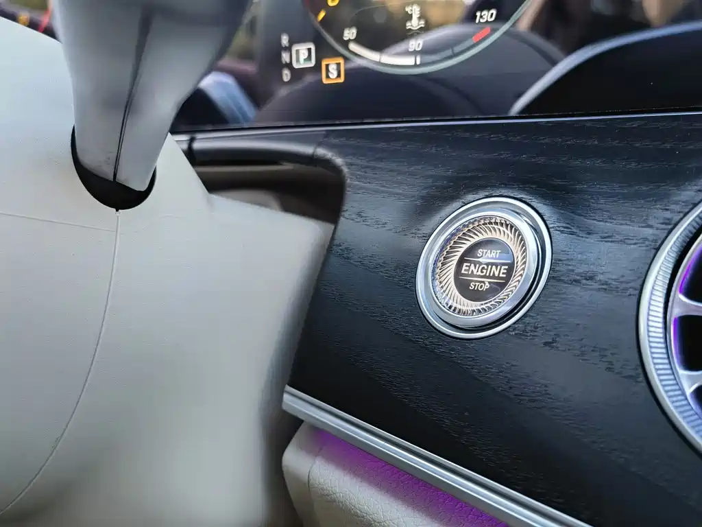 Mercedes-Benz Mercedes-Benz E-Class 2023 E 300 L Luxury Model 2022 - thumbnail 29